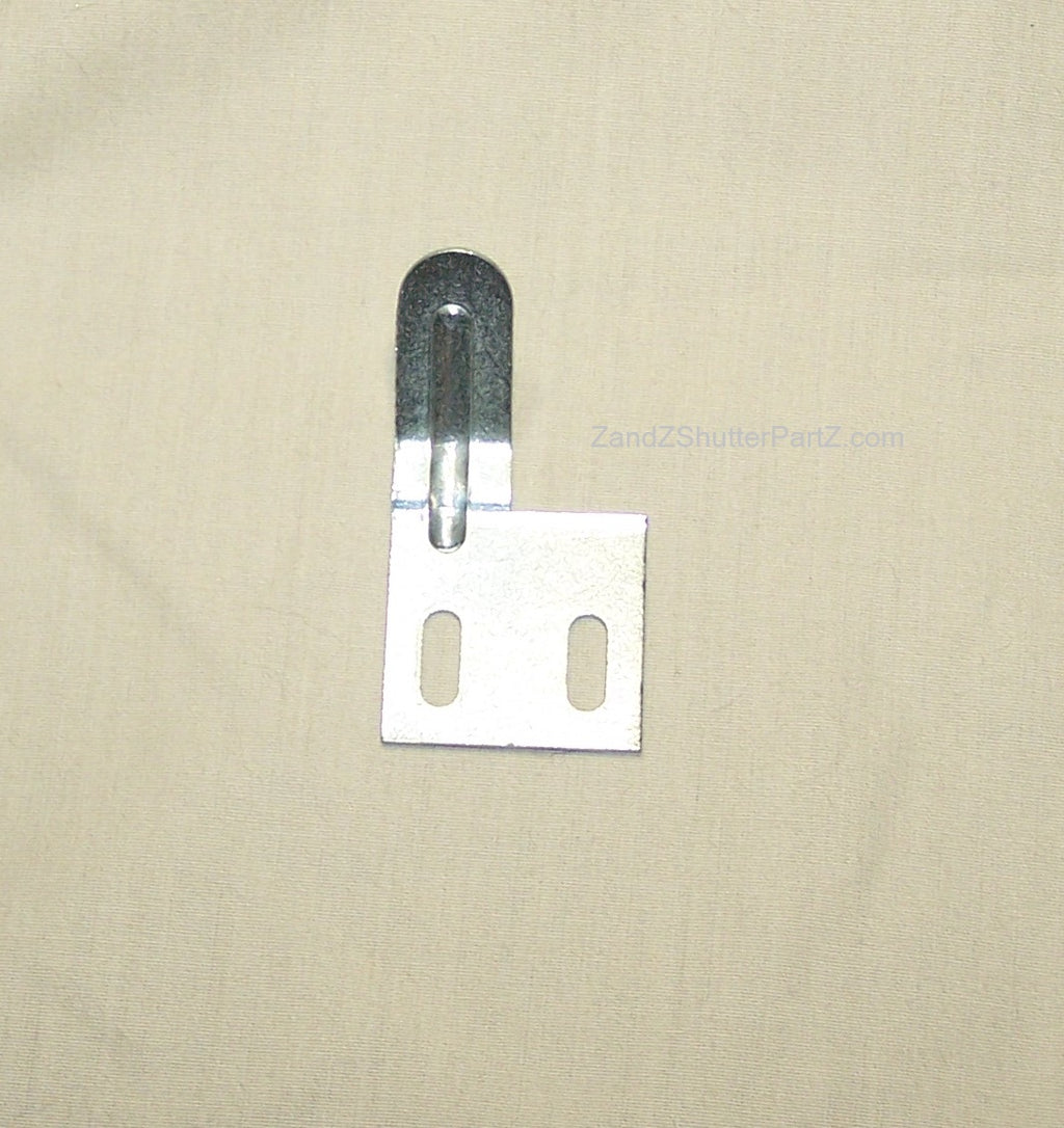 Plantation Shutter Aligner for some by-pass and bi-fold shutters.