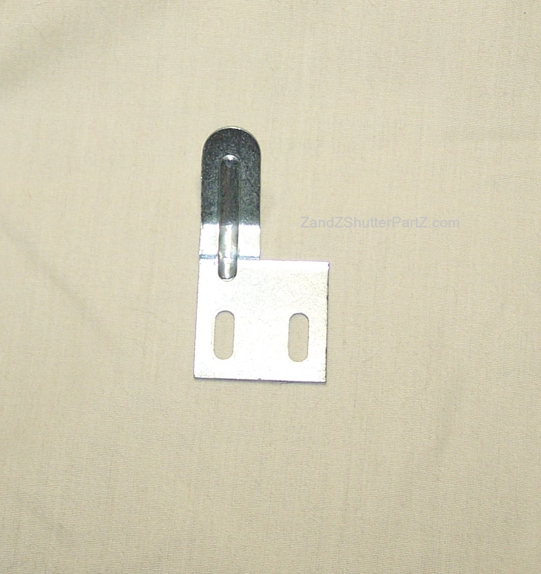 Plantation Shutter Aligner for some by-pass and bi-fold shutters.
