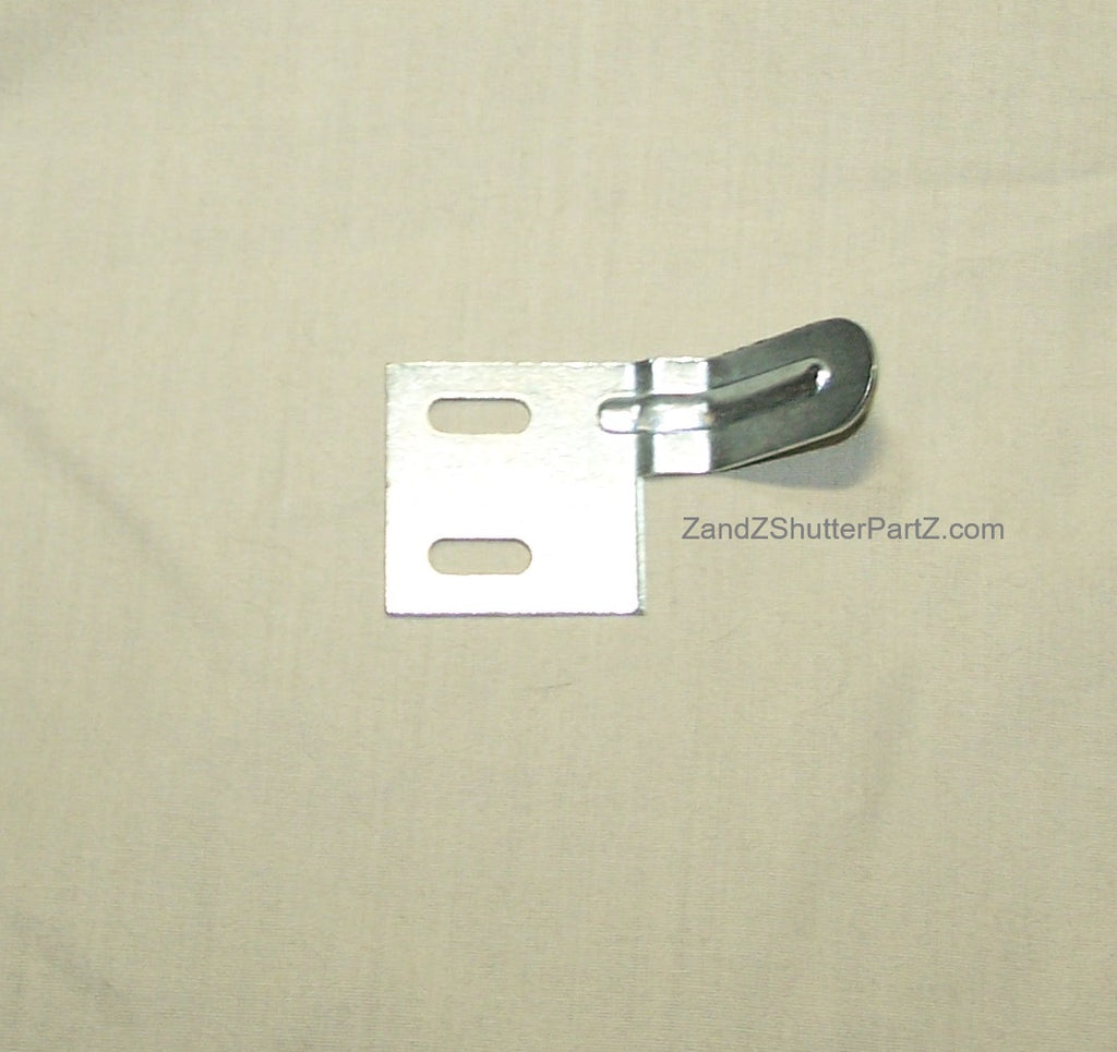 Plantation Shutter Aligner for some by-pass and bi-fold shutters.