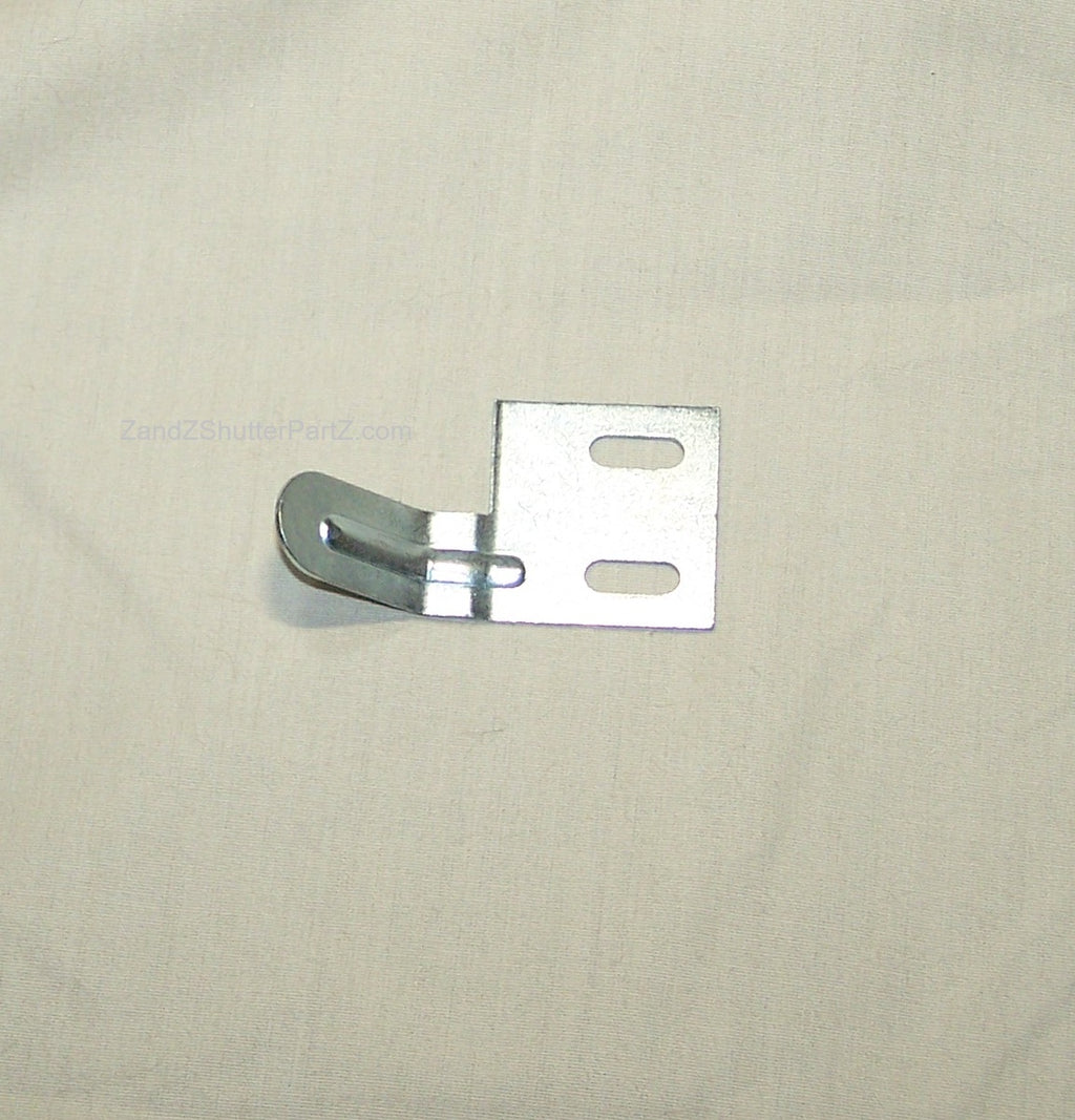 Plantation Shutter Aligner for some by-pass and bi-fold shutters.
