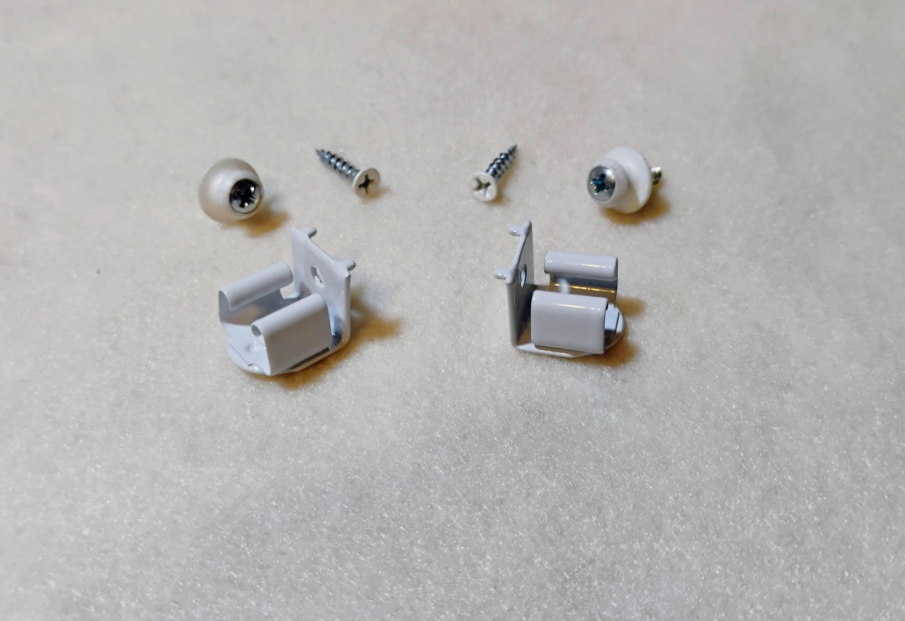 Plantation Shutter Receiver Catch - White